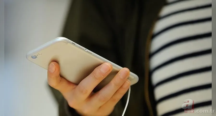Cep telefonu hatları ve internet aboneliklerinde yeni dönem! Resmi Gazete'de yayınlandı süre başladı | Yapmayanın hattı kapanacak 5