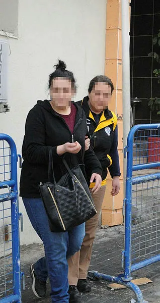 cop-konteynerinda-yeni-dogmus-bebek-bulunmustu-korkunc-detaylar-ortaya-cikti-1580318903640.jpg Çöp konteynerinda yeni doğmuş bebek bulunmuştu... Korkunç detaylar ortaya çıktı - 1