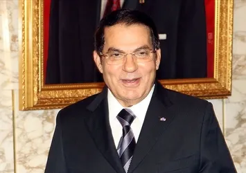 Tunus'un devrik lideri Zeynel Abidin bin Ali hayatını kaybetti