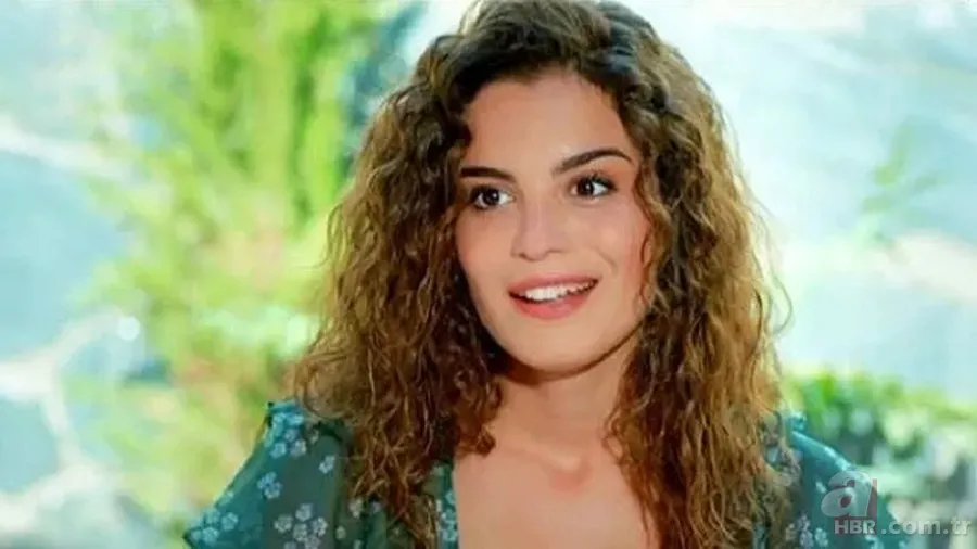 Aslı Bekiroğlu kabusu yaşadı! Musluğunu ağzına dayadığı sebil yüzünde patladı! Aslı Bekiroğlu şoke oldu 9