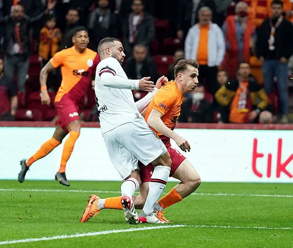 galatasaray-vavacars-fatih-karagumruk-2-0-mac-sonucu-ozet-1648927971975.jpg Galatasaray - VavaCars Fatih Karagümrük: 2-0 (MAÇ SONUCU ÖZET) - 2