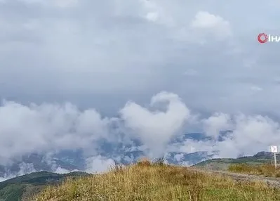 Posof ilçesini sis bulutu kapladı