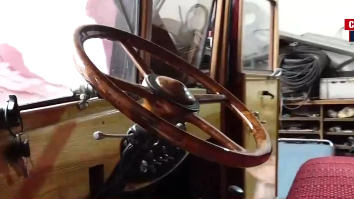 Hurda otobüslere sihirli dokunuş! 1938 model Berna Adler aracı yeniledi: Son hali hayran bıraktı