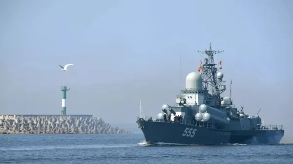 rus-donanmasi-baltik-denizinde-batiya-gozdagi-1690978761287.jpg Rus donanması Baltık Denizi'nde! Batı'ya gözdağı - 5