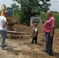 CHP’li İBB’ye bağlı İSKİ ekipleri vatandaşı çileden çıkardı! Halk kokudan penceresini bile açamıyor