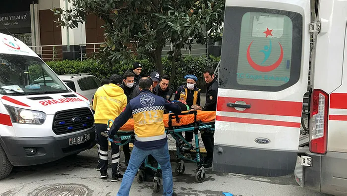 Son dakika: İstanbul'da maske çatışması! Silahlar konuştu: 4 yaralı - 1