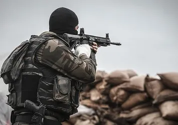 PKK'ya ağır darbe: 17 terörist öldürüldü