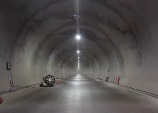 Assos ile Troya tünellerinin açılışı için geri sayım başladı! 50 dakikalık yol 5 dakikaya düşecek
