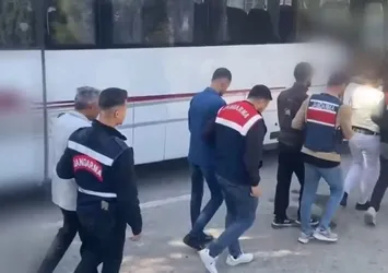 Siber suçlara operasyon! 61 kişi yakalandı