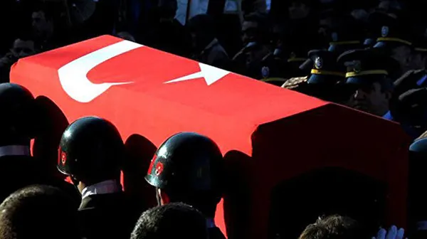 sirnaktan-aci-haber-hain-teror-orgutu-havan-saldirisi-duzenledi-bir-askerimiz-sehit-oldu-1643826324822.jpg Şırnak'tan acı haber! Hain terör örgütü havan saldırısı düzenledi! Bir askerimiz şehit oldu - 1