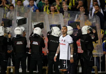 Fenerbahçe Quaresma'yı TFF'ye şikayet etti