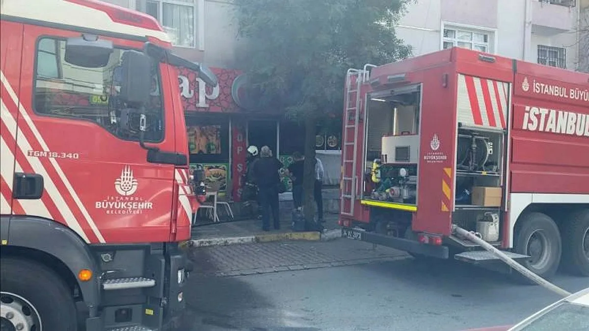 Avcılar'da restoranda yangın