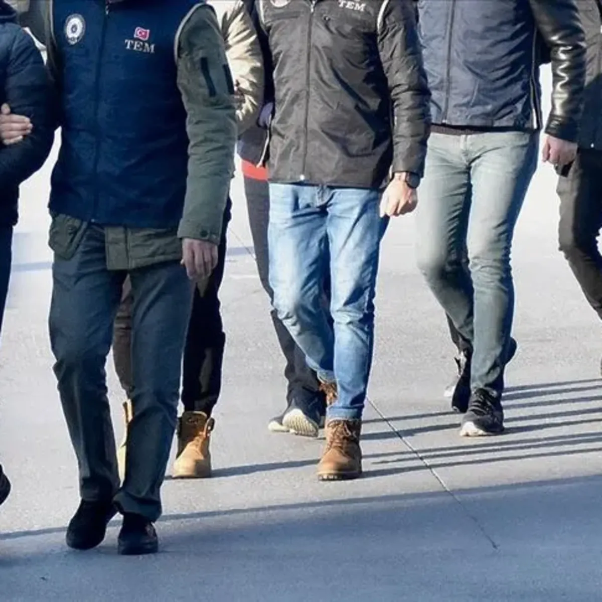 Ankara merkezli 15 ilde FETÖ operasyonu