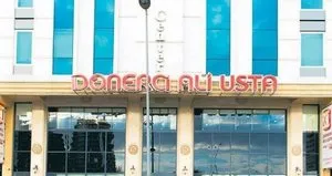 Ünlü dönerci Ali Özcan FETÖ’den tutuklandı