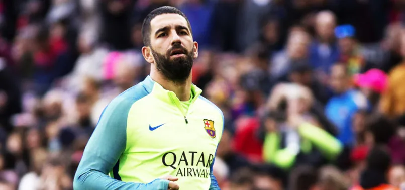 Arda Turan devre arası ayrılıyor!