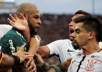 Felipe Melo yine olaya karıştı!