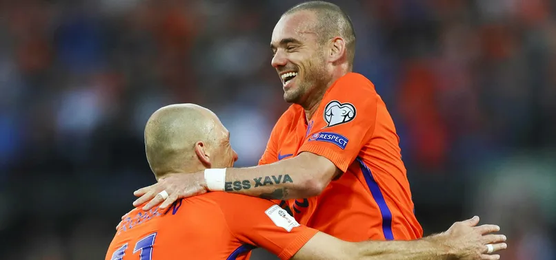 Wesley Sneijder tarihe geçti