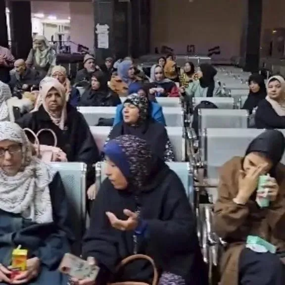 bakan-koca-duyurdu-61-hasta-49-refakatci-daha-gazzeden-cikartildi-1700428785777.jpeg Bakan Koca duyurdu: 61 hasta 49 refakatçi daha Gazze'den çıkartıldı! - 1
