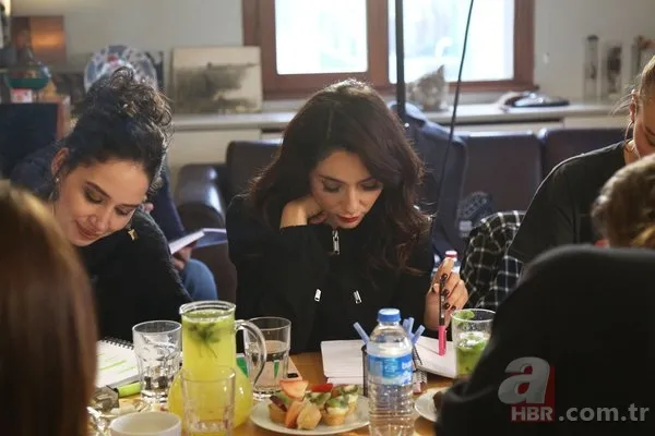 ‘Gel Dese Aşk’ın okuma provaları başladı! Fırtına gibi geliyor 4