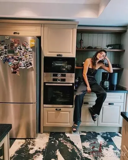 ‘Lüks nedir?’ demişti! Paris’teki evini paylaşan Tuba Büyüküstün sosyal medyanın diline düştü 24