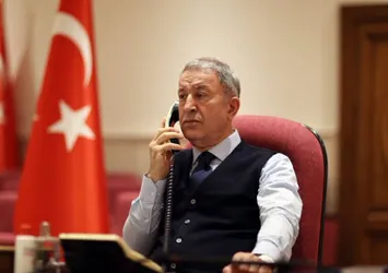 Son dakika: Milli Savunma Bakanı Hulusi Akar Macaristan Savunma Bakanı Kristof Szalay-Bobrovniczky ile görüştü