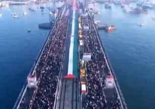 Gazze için Galata Köprüsü'nde buluşma