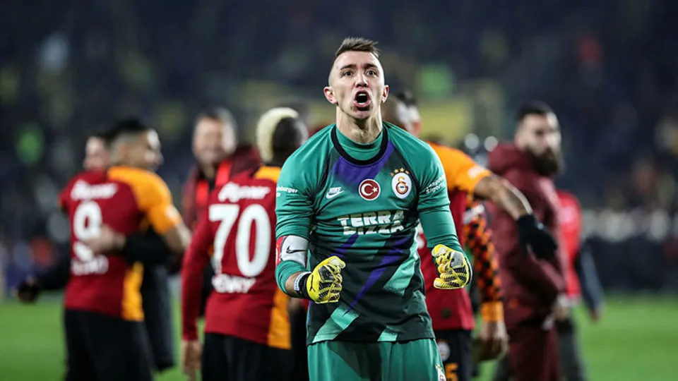 Galatasaray'da flaş Fernando Muslera gelişmesi! Sözleşmesi...