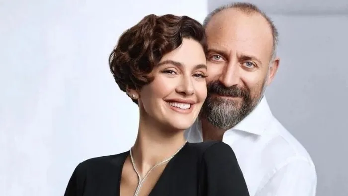 Bergüzar Korel ile Halit Ergenç’ten şaşırtıcı karar! Londra’ya yerleşmişlerdi! Sosyal medyadan duyurdular...