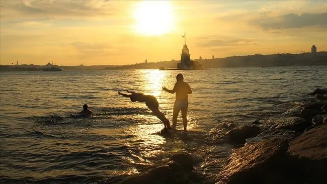Kavurucu sıcaklar geliyor! Bayramda hava nasıl olacak?