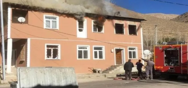 Bayburt’ta evde çıkan yangında 3 kişi hayatını kaybetti