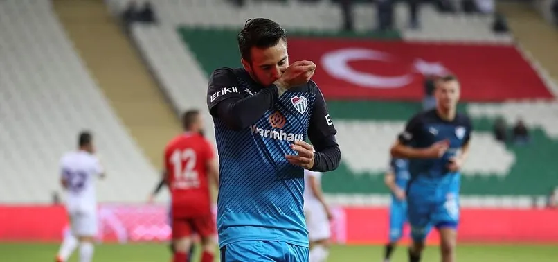 Bursaspor'un orta sahaları gol yükünü sırtlıyor