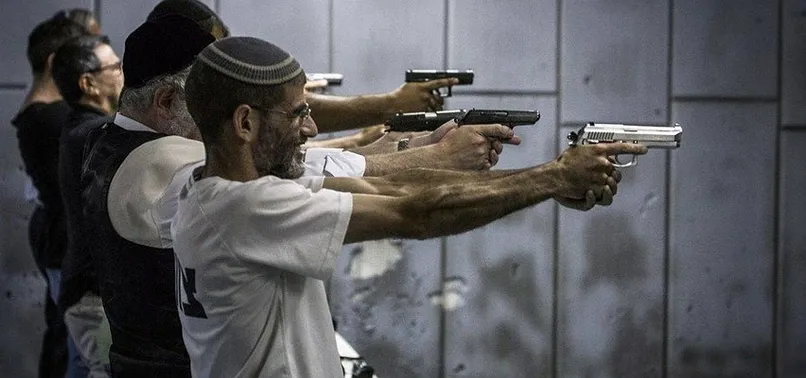 Siyonistler dünya için güvenlik sorunu oluşturmaya başladı: Batı Şeria’daki ‘silahlandırma’ girişimi ABD’ye de sıçradı! Soykırımcı Yahudiler 7 Ekim’den beri akın ediyor