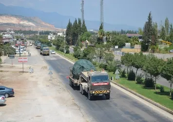 Suriye sınırında askeri hareketlilik