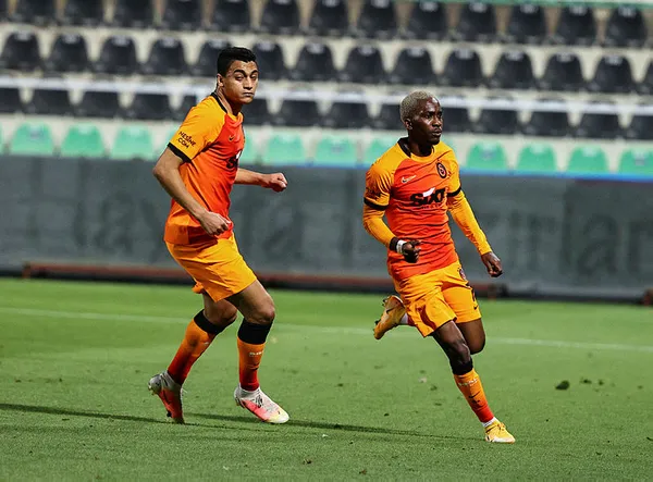 Galatasaray şova başlıyor! Burak Elmas yönetimi düğmeye basıyor