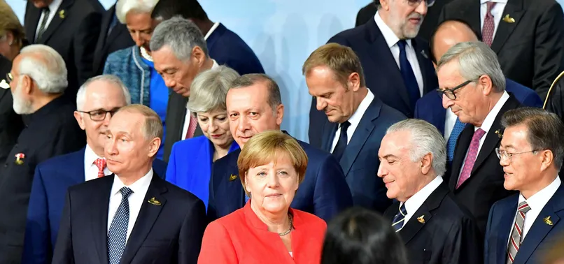Avrupa’nın kalbinde FETÖ ve PKK mesajı...