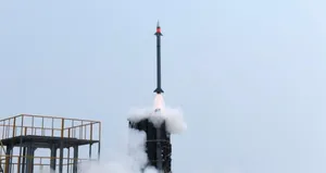 Hindistan orta menzilli füze test etti