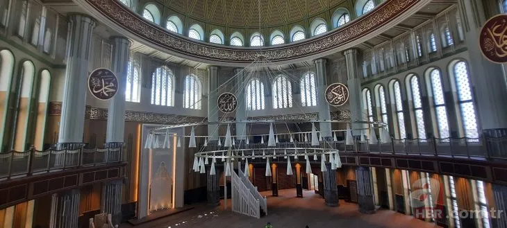 Taksim Camisi bugün açılıyor! Türkiye ve dünyada sayılı uygulama