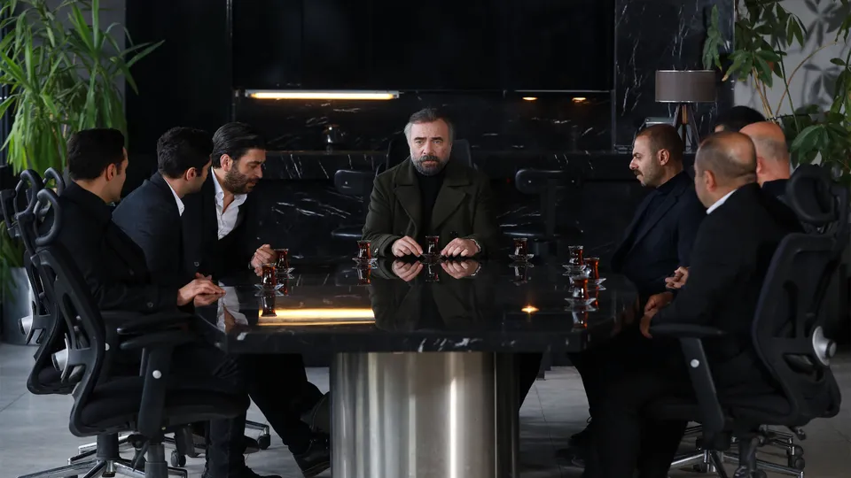 Eşkıya Dünyaya Hükümdar Olmaz’da hain açığa çıkıyor!