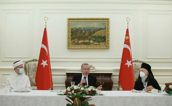 1620360720928.jpeg Başkan Recep Tayyip Erdoğan'dan Rumlara eve dönün çağrısı - 2