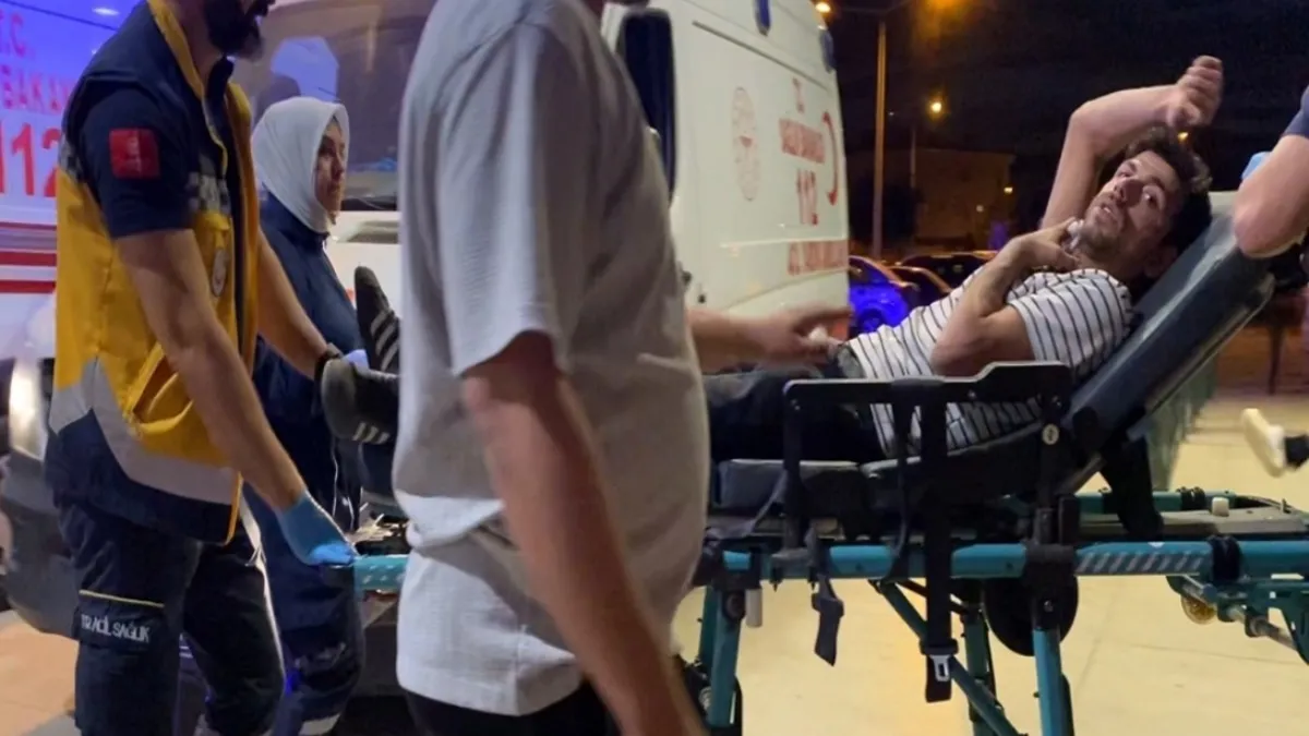 Alkollü şahıs dehşet saçtı: Sağır ve dilsiz genci boynundan bıçakladı