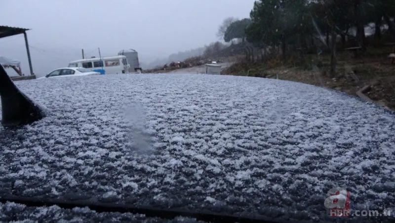 Son Dakika... İstanbul'da beklenen kar yağışı başladı! 11