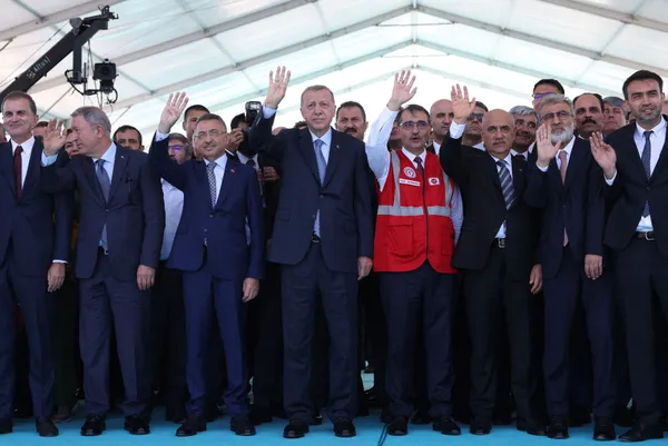 Başkan Erdoğan’dan açık ve net mesaj: Türkiye hakkı olanı alacak! Uluslararası medya tarihe geçen sözleri manşetlerine taşıdı