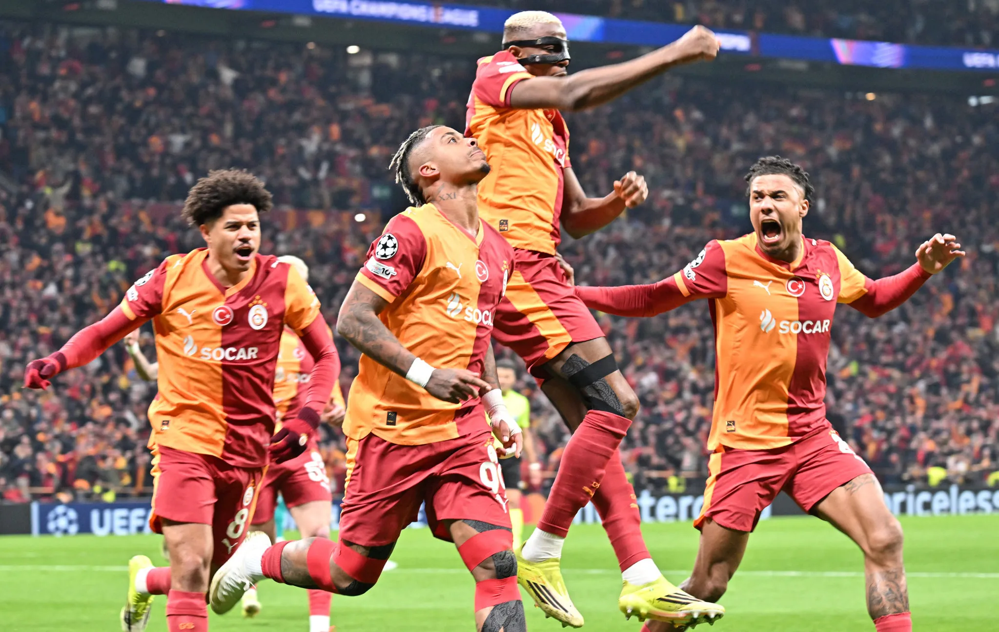 Spor yazarları Galatasaray'ın tarihi zaferini yorumladı: Çeyrek final yolu
