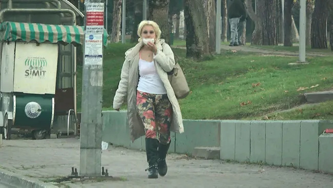 Bursa’da kısıtlamada fuhuş pazarlığı yapan kadına 3 bin 577 TL ceza - 2