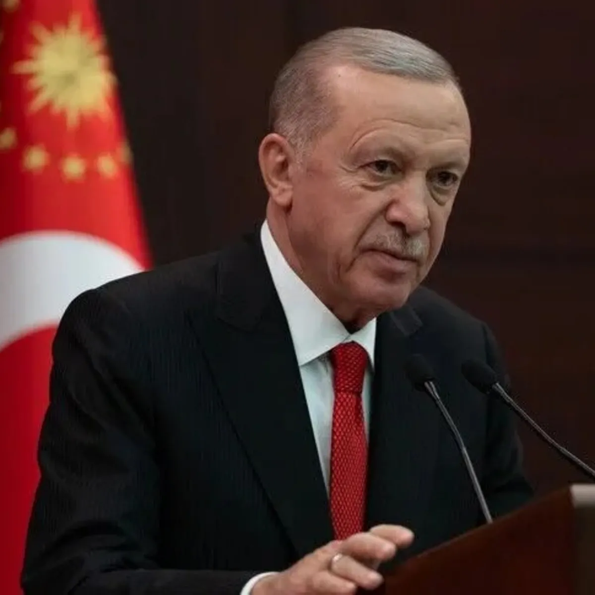 Başkan Erdoğan'ın masasındaki dev diplomasi trafiği!