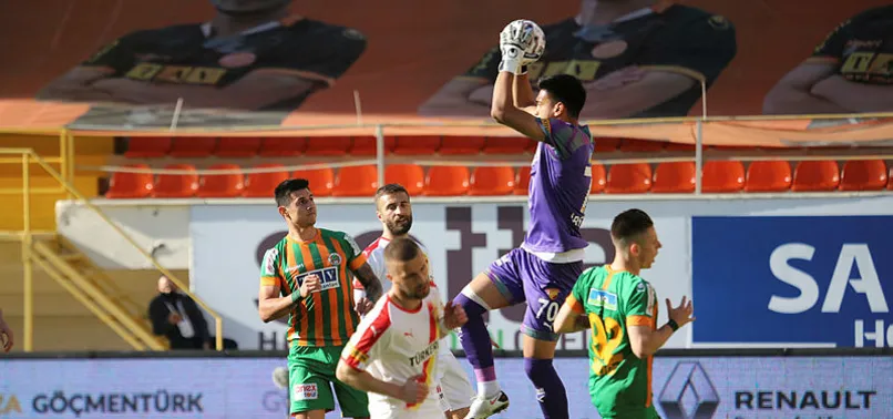 Alanyaspor 1-1 Göztepe (MAÇ SONUCU ÖZET)