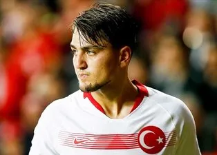 Roma'dan son dakika Cengiz Ünder kararı! Asker selamı sonrası...