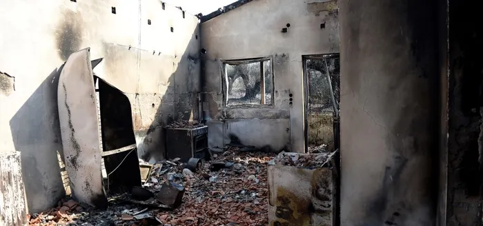 Yunanistan’da çıkan orman yangınında 110 çocuk dumandan etkilendi