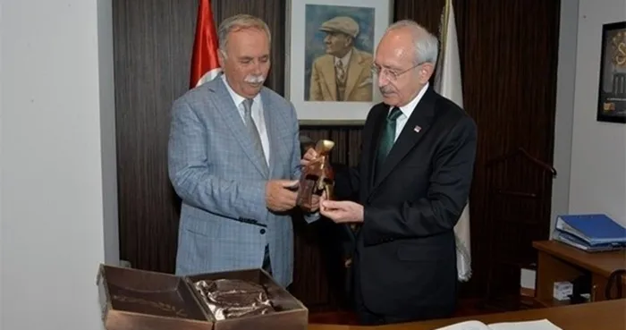 Kemal Kılıçdaroğlu Şanlıurfalı çiftçilere yine bedava elektrik sözü verdi! CHP'li belediyeler "Mümkün değil" diyerek isyan etmişti - 5