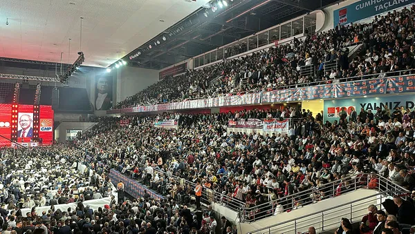 Tavşan koltuğa zıpladı! CHP’de Bay Kemal devri kapandı! Büyük hesaplaşmayı Özgür Özel kazandı